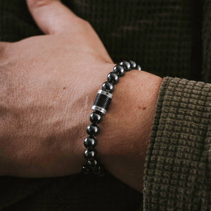 Never Forgotten Bracelet Set: Never Forgotten Paracord and 00 Buck Magnetic Titanium Bracelet