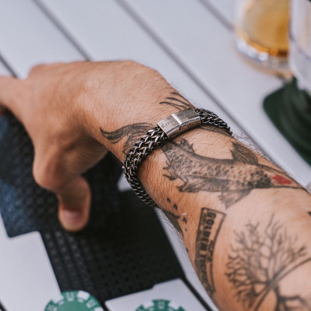 Knight's Creed BELIEVE Credo Bracelet: Helps Pair Veterans with Service or Shelter Dogs