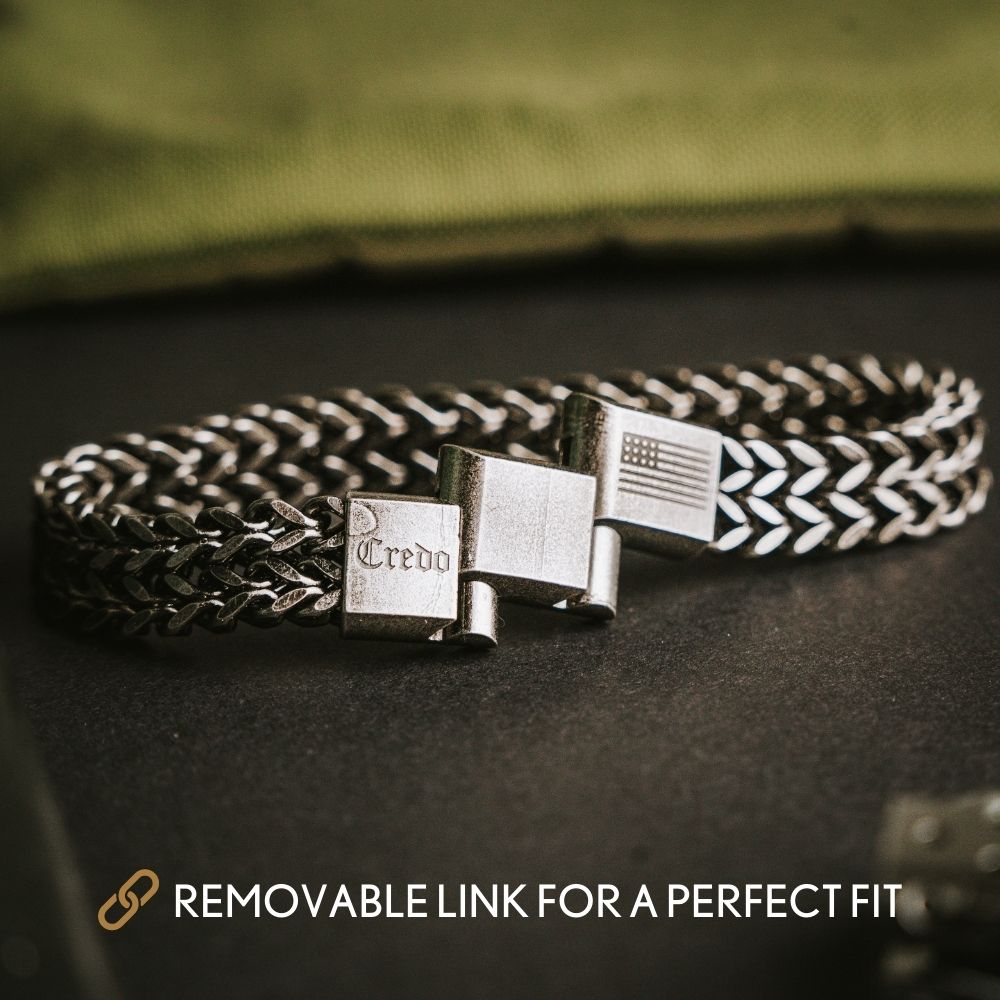 Knight's Creed BELIEVE Credo Bracelet: Helps Pair Veterans with Service or Shelter Dogs