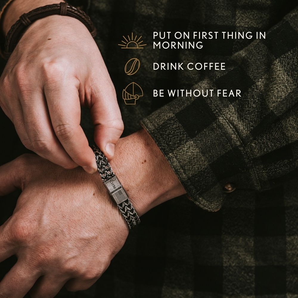 Knight's Creed BELIEVE Credo Bracelet: Helps Pair Veterans with Service or Shelter Dogs