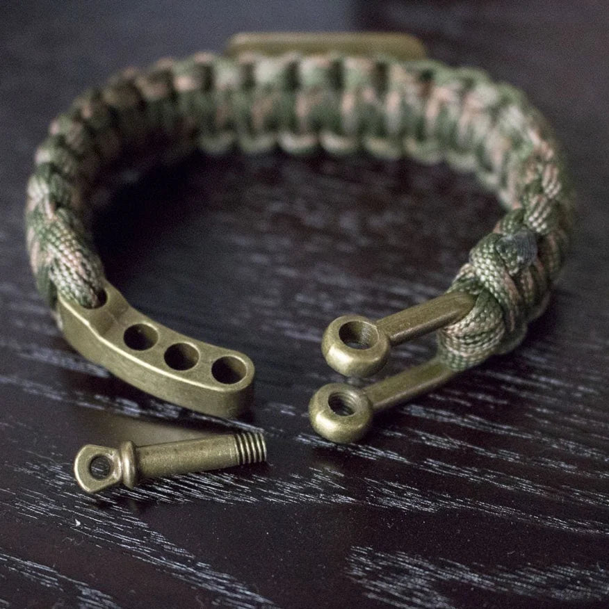 Got Your Six – Green Camo Bracelet Sent to a Veteran