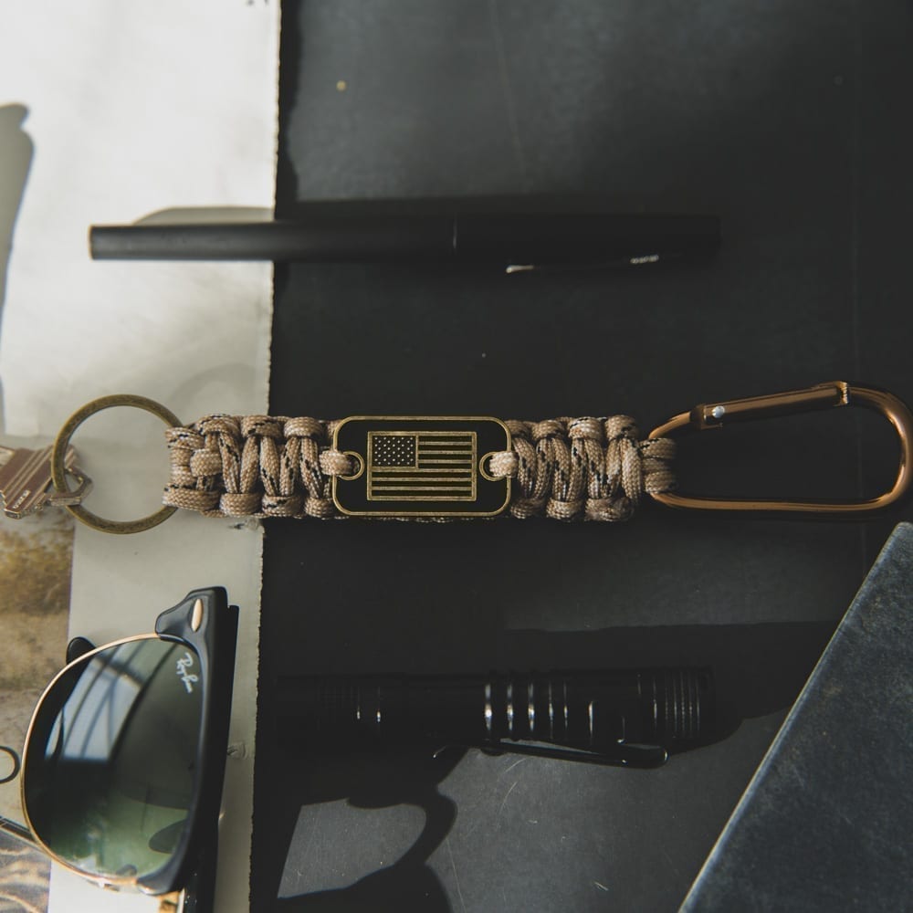 3-DesetCamoParacordKeychain