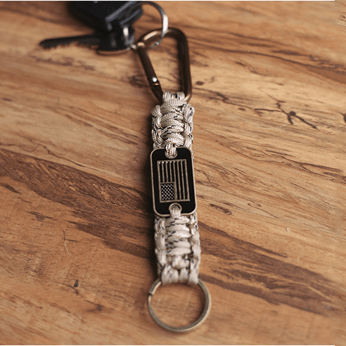 4-DesetCamoParacordKeychain