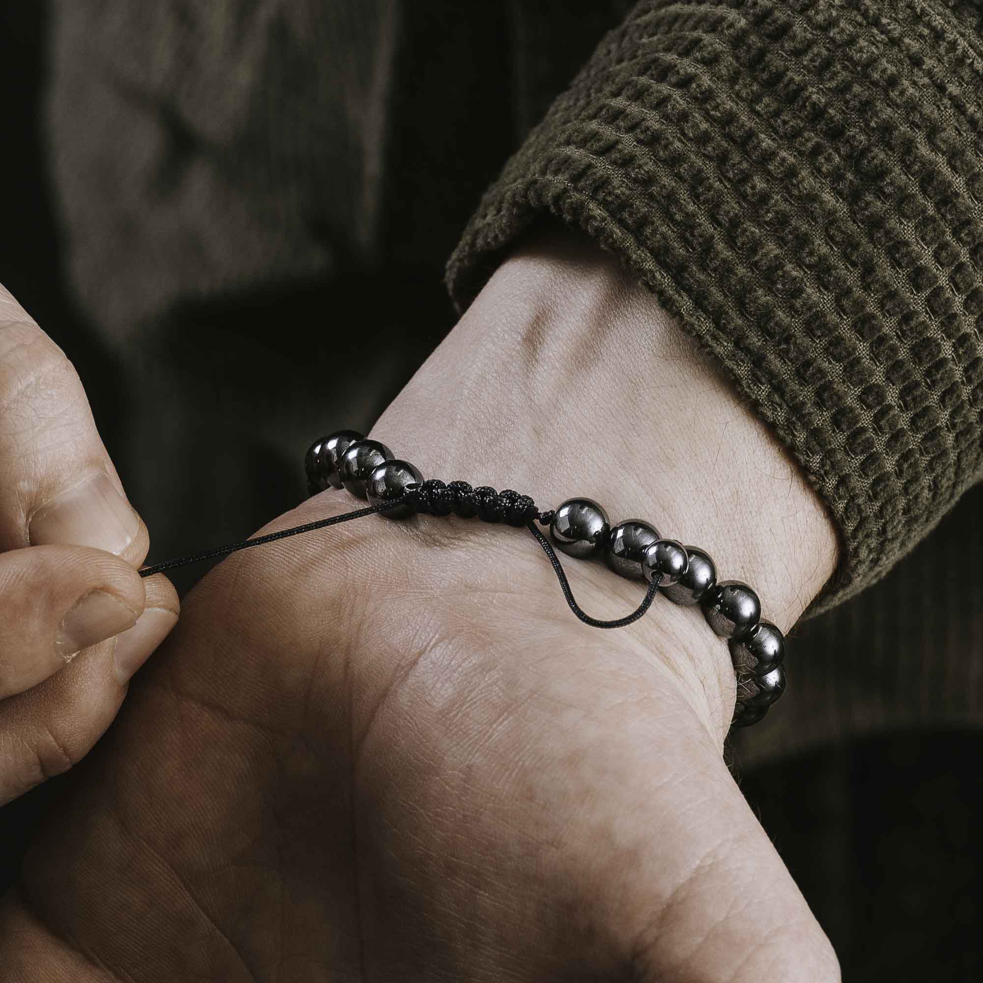 00 Buck Magnetic Hematite Titanium Bracelet : Helps Pair
